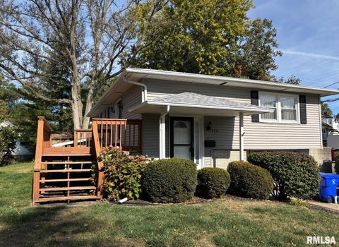 Tiny photo for 418 E DIVISION Street, Kewanee, IL 61443 (MLS # QC4268728)