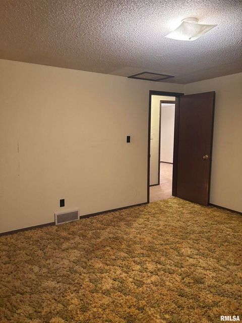 Tiny photo for 418 E DIVISION Street, Kewanee, IL 61443 (MLS # QC4268728)