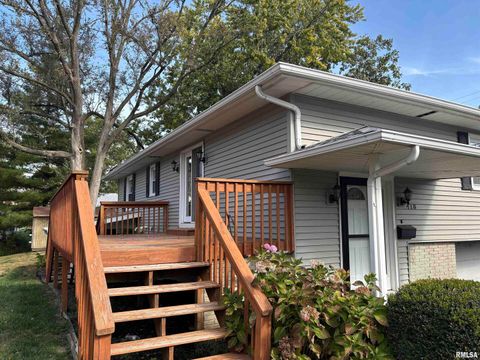 Tiny photo for 418 E DIVISION Street, Kewanee, IL 61443 (MLS # QC4268728)