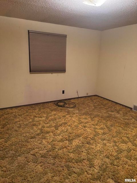 Tiny photo for 418 E DIVISION Street, Kewanee, IL 61443 (MLS # QC4268728)