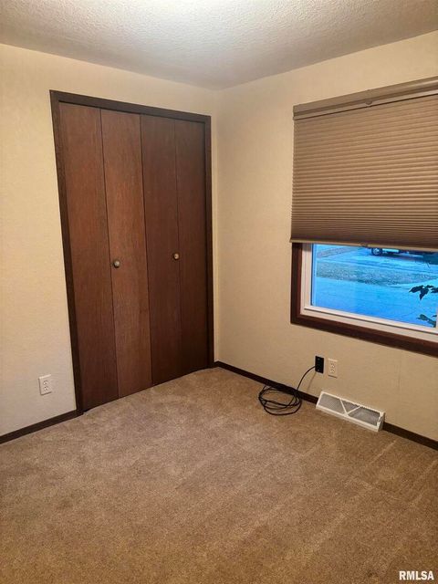 Tiny photo for 418 E DIVISION Street, Kewanee, IL 61443 (MLS # QC4268728)