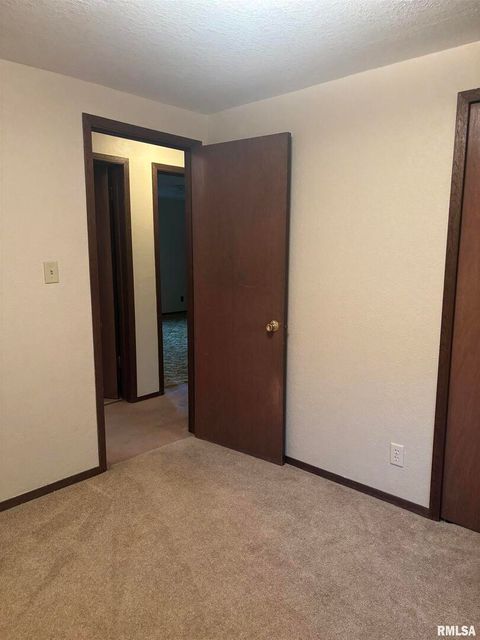 Tiny photo for 418 E DIVISION Street, Kewanee, IL 61443 (MLS # QC4268728)