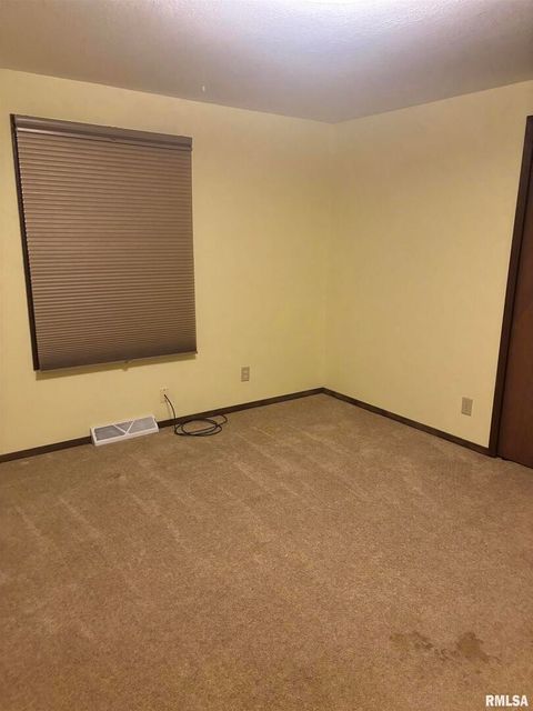 Tiny photo for 418 E DIVISION Street, Kewanee, IL 61443 (MLS # QC4268728)