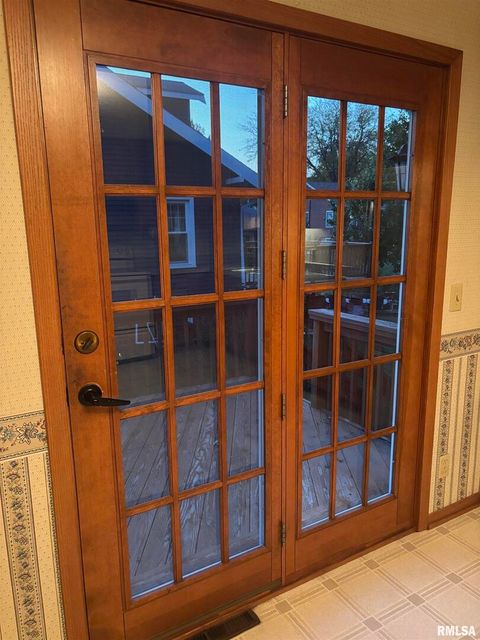 Tiny photo for 418 E DIVISION Street, Kewanee, IL 61443 (MLS # QC4268728)