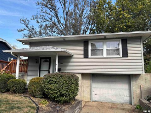 Tiny photo for 418 E DIVISION Street, Kewanee, IL 61443 (MLS # QC4268728)