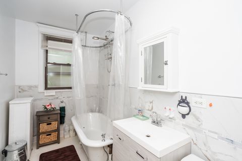 Tiny photo for 5142 S Greenwood Avenue #1, Chicago, IL 60615 (MLS # 12463482)