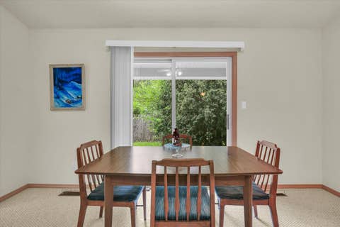 Tiny photo for 1801 Glenwood Oaks Court #A, Urbana, IL 61801 (MLS # 12696589)