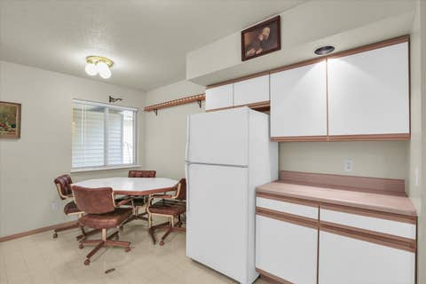 Tiny photo for 1801 Glenwood Oaks Court #A, Urbana, IL 61801 (MLS # 12696589)