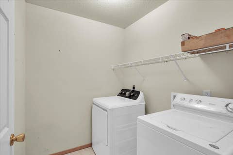Tiny photo for 1801 Glenwood Oaks Court #A, Urbana, IL 61801 (MLS # 12696589)