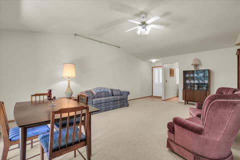 Tiny photo for 1801 Glenwood Oaks Court #A, Urbana, IL 61801 (MLS # 12696589)