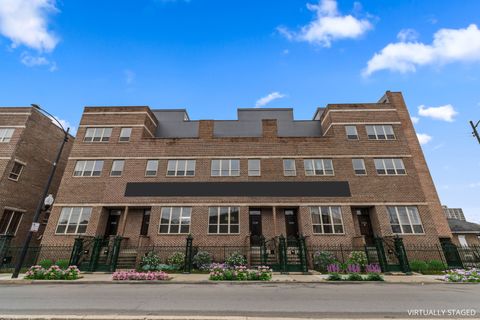 7237 S Exchange Avenue Chicago IL 60649