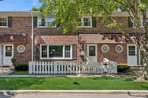 Photo of 1120 Superior Street, Oak Park, IL 60302 (MLS # 12665251)