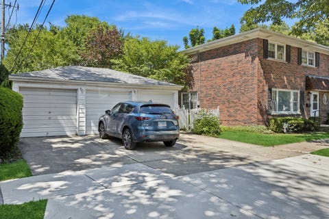 Tiny photo for 1120 Superior Street, Oak Park, IL 60302 (MLS # 12665251)