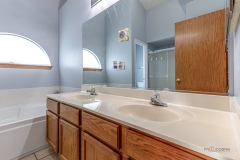 Tiny photo for 732 Wildflower Circle, Naperville, IL 60540 (MLS # 12714068)