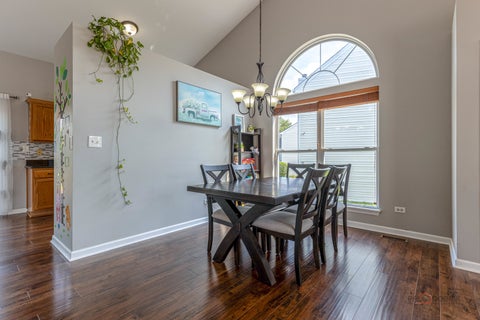 Tiny photo for 732 Wildflower Circle, Naperville, IL 60540 (MLS # 12714068)