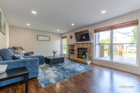 Tiny photo for 732 Wildflower Circle, Naperville, IL 60540 (MLS # 12714068)
