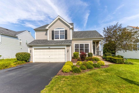 Photo of 732 Wildflower Circle, Naperville, IL 60540 (MLS # 12714068)