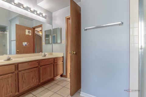 Tiny photo for 732 Wildflower Circle, Naperville, IL 60540 (MLS # 12714068)