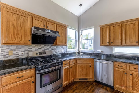 Tiny photo for 732 Wildflower Circle, Naperville, IL 60540 (MLS # 12714068)
