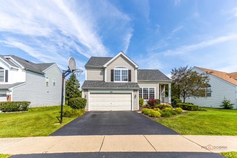 Tiny photo for 732 Wildflower Circle, Naperville, IL 60540 (MLS # 12714068)