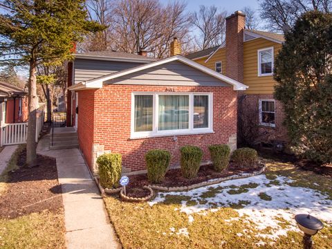 Tiny photo for 8953 Central Park Avenue, Evanston, IL 60203 (MLS # 12569178)
