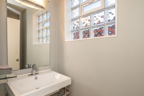 Tiny photo for 8953 Central Park Avenue, Evanston, IL 60203 (MLS # 12569178)