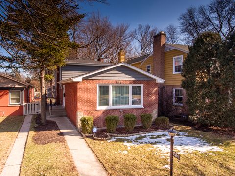 Tiny photo for 8953 Central Park Avenue, Evanston, IL 60203 (MLS # 12569178)