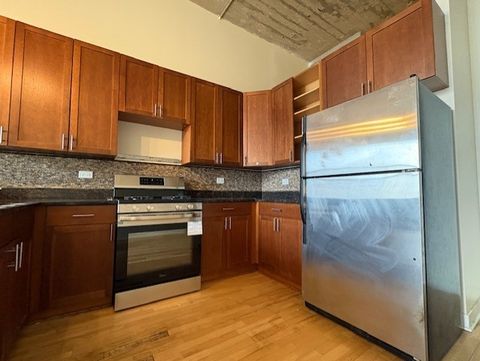 Tiny photo for 320 E 21st Street #405, Chicago, IL 60616 (MLS # 12568759)