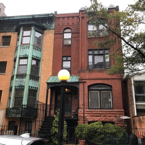 350 W Dickens Avenue Garden Chicago IL 60614