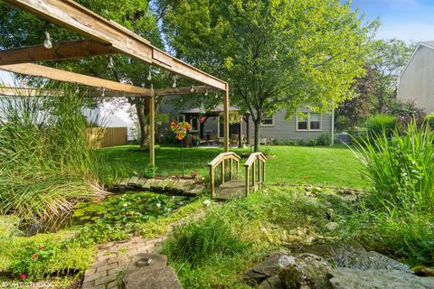 A home in Fox River Grove