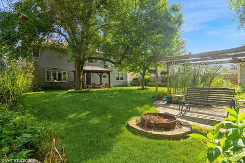 A home in Fox River Grove