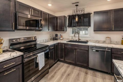 Tiny photo for 306 S PENNSYLVANIA Avenue, Carterville, IL 62918 (MLS # QC4268585)