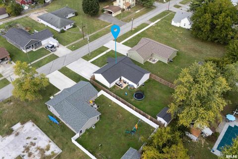 Tiny photo for 306 S PENNSYLVANIA Avenue, Carterville, IL 62918 (MLS # QC4268585)