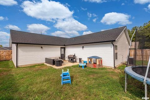 Tiny photo for 306 S PENNSYLVANIA Avenue, Carterville, IL 62918 (MLS # QC4268585)