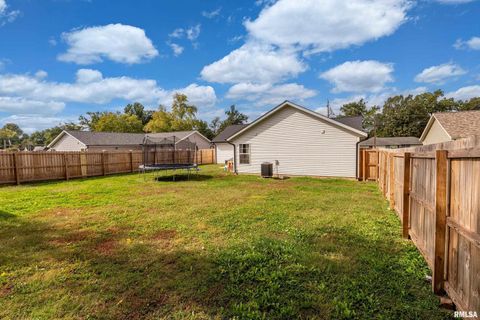 Tiny photo for 306 S PENNSYLVANIA Avenue, Carterville, IL 62918 (MLS # QC4268585)