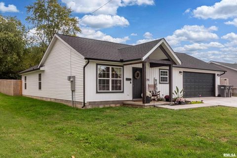 Tiny photo for 306 S PENNSYLVANIA Avenue, Carterville, IL 62918 (MLS # QC4268585)