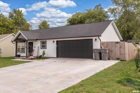 Tiny photo for 306 S PENNSYLVANIA Avenue, Carterville, IL 62918 (MLS # QC4268585)