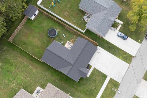 Tiny photo for 306 S PENNSYLVANIA Avenue, Carterville, IL 62918 (MLS # QC4268585)