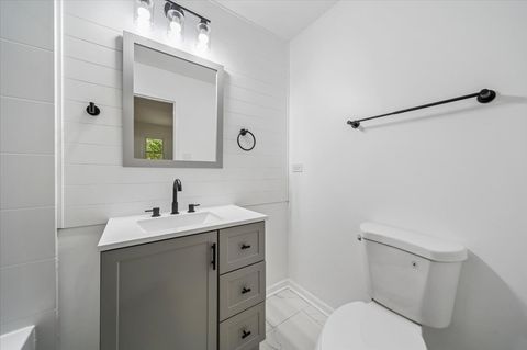 Tiny photo for 15209 Linden Drive, Oak Forest, IL 60452 (MLS # 12668711)