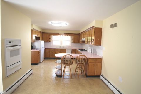 Tiny photo for 301 Oakdale Avenue, Normal, IL 61761 (MLS # 12594371)