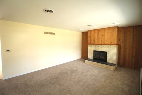 Tiny photo for 301 Oakdale Avenue, Normal, IL 61761 (MLS # 12594371)