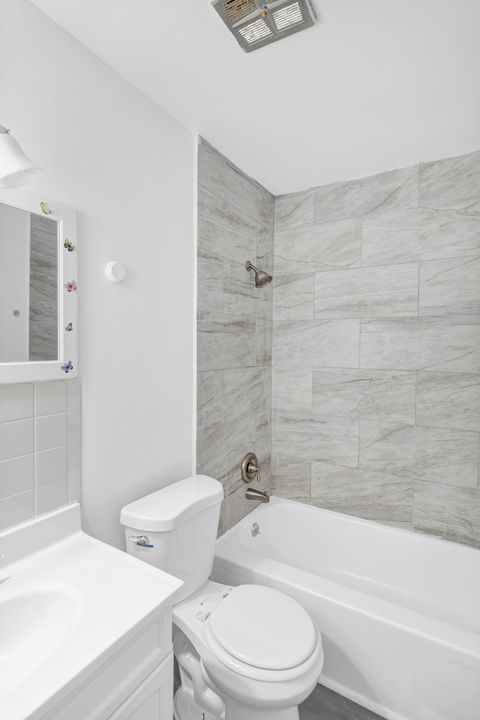 Tiny photo for 4018 Oxford Court, Streamwood, IL 60107 (MLS # 12411471)