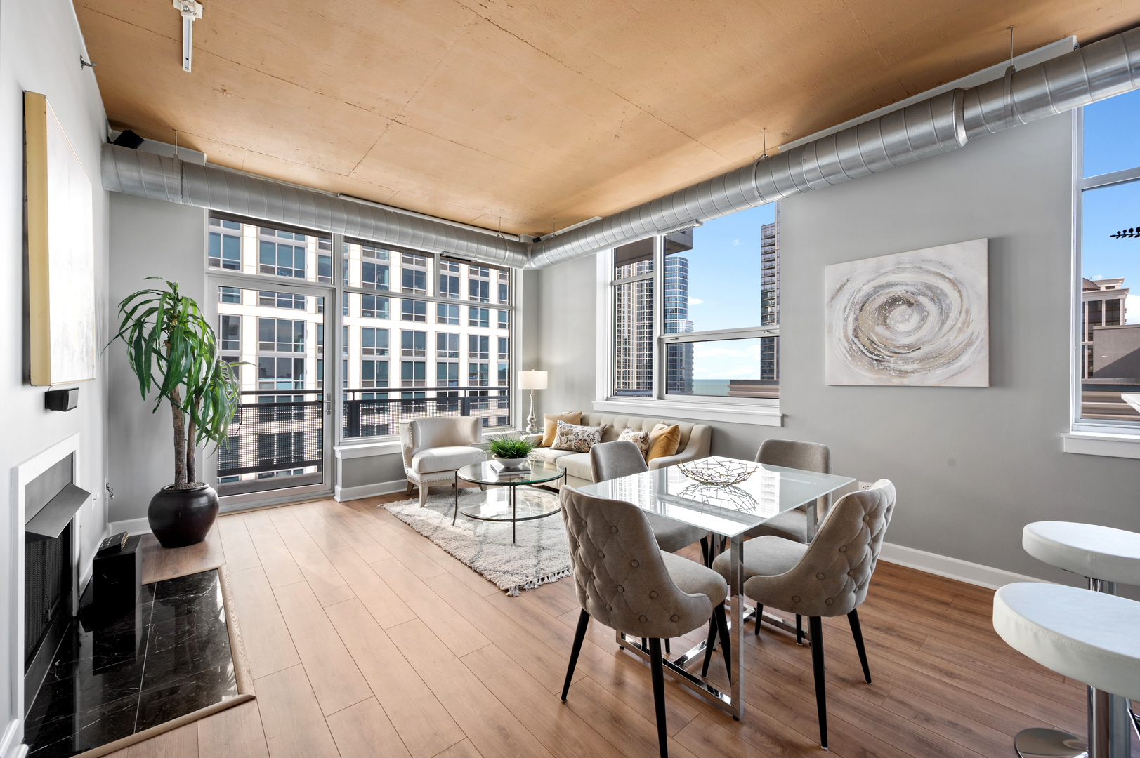 1305 S MICHIGAN Avenue 1708