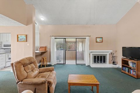 Tiny photo for 2115 Melrose Drive #C, Champaign, IL 61820 (MLS # 12600131)