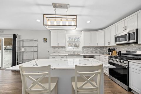 Tiny photo for 22511 S Deal Avenue, Channahon, IL 60410 (MLS # 12545448)