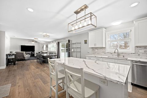 Tiny photo for 22511 S Deal Avenue, Channahon, IL 60410 (MLS # 12545448)