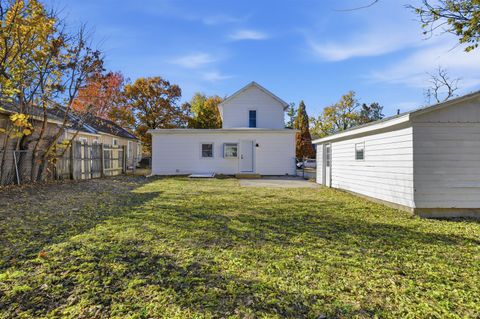Tiny photo for 1006 S East Street, Bloomington, IL 61701 (MLS # 12515442)
