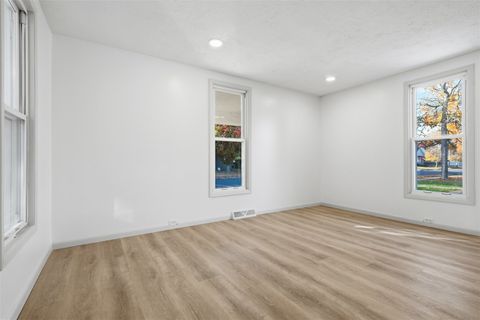 Tiny photo for 1006 S East Street, Bloomington, IL 61701 (MLS # 12515442)