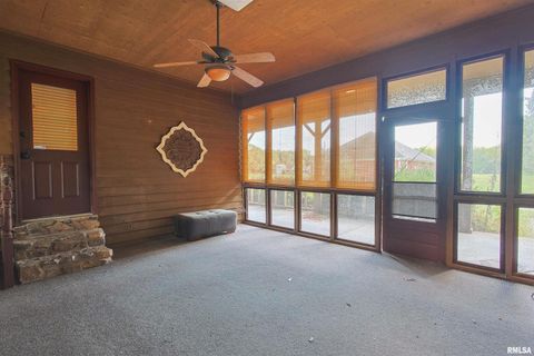 Tiny photo for 15 WHITE OAK Lane, Metropolis, IL 62960 (MLS # EB459996)