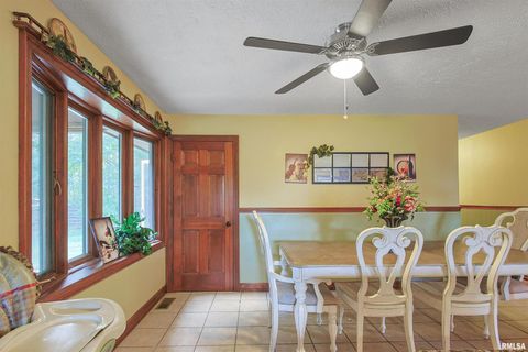 Tiny photo for 15 WHITE OAK Lane, Metropolis, IL 62960 (MLS # EB459996)